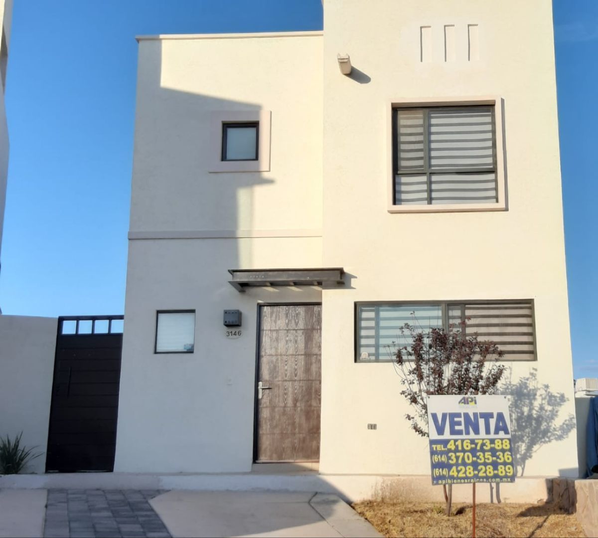 CASA EN VENTA EN CHIHUAHUA, ZONA RELIZ $1'650,000 | EasyBroker