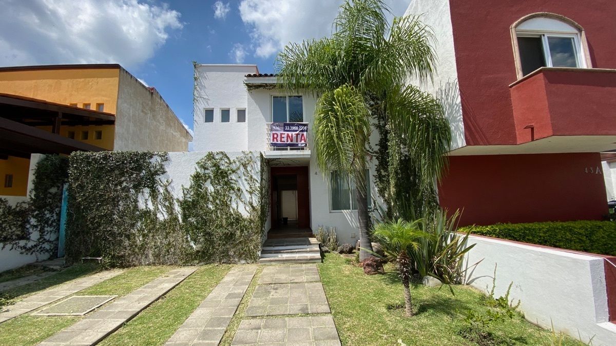CASA EN VENTA EN BOSQUES DE SANTA ANITA, foto 1 de 21