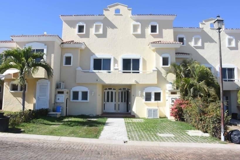 CASA EN RENTA, AMUEBLADA LA ISLA RESIDENCIAL