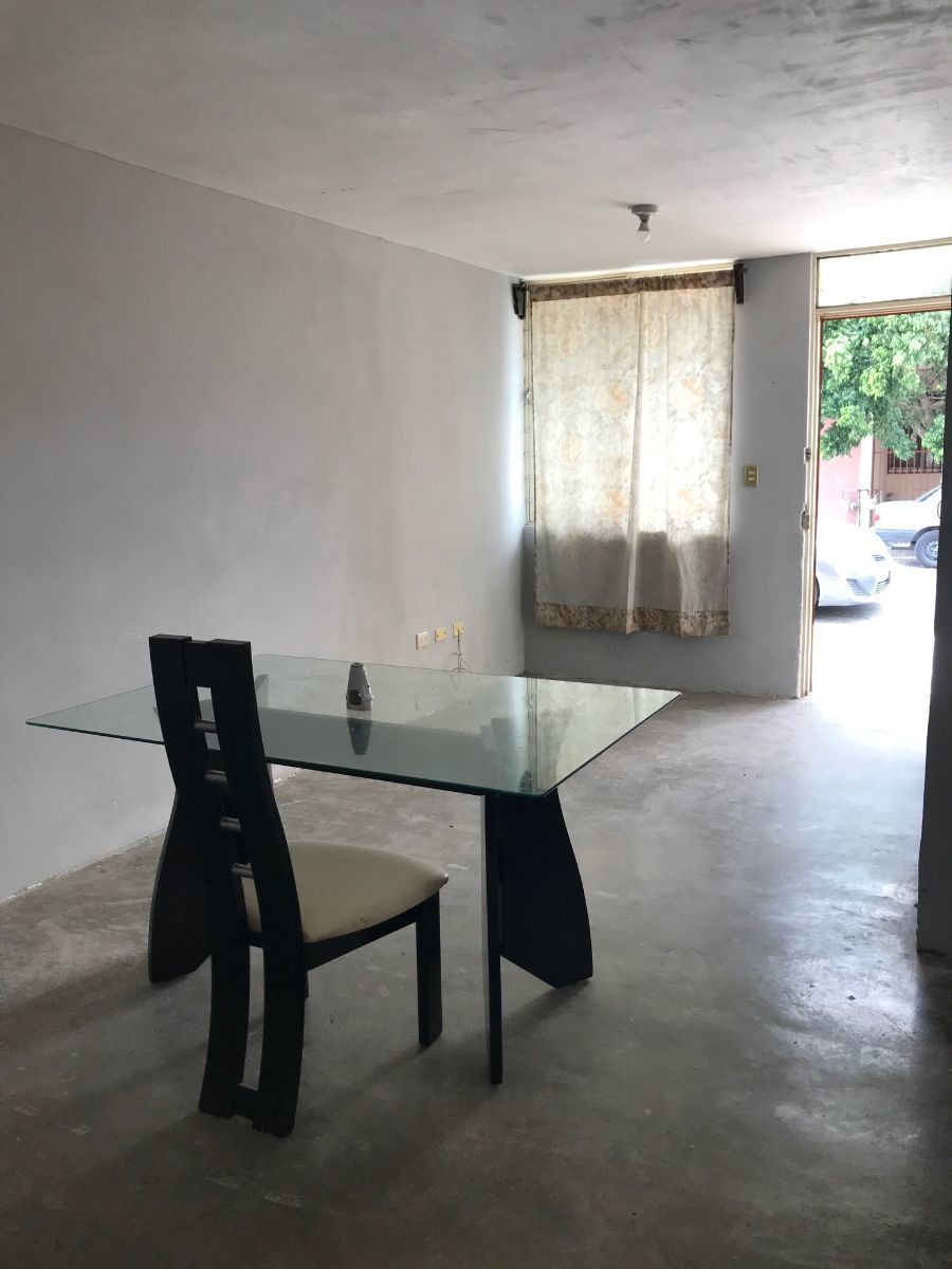 4 de 16