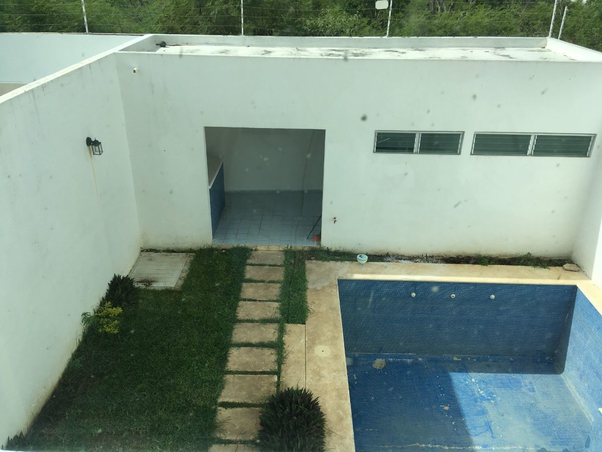 13 de 24: Vista hacia Alberca desde Habitación 1