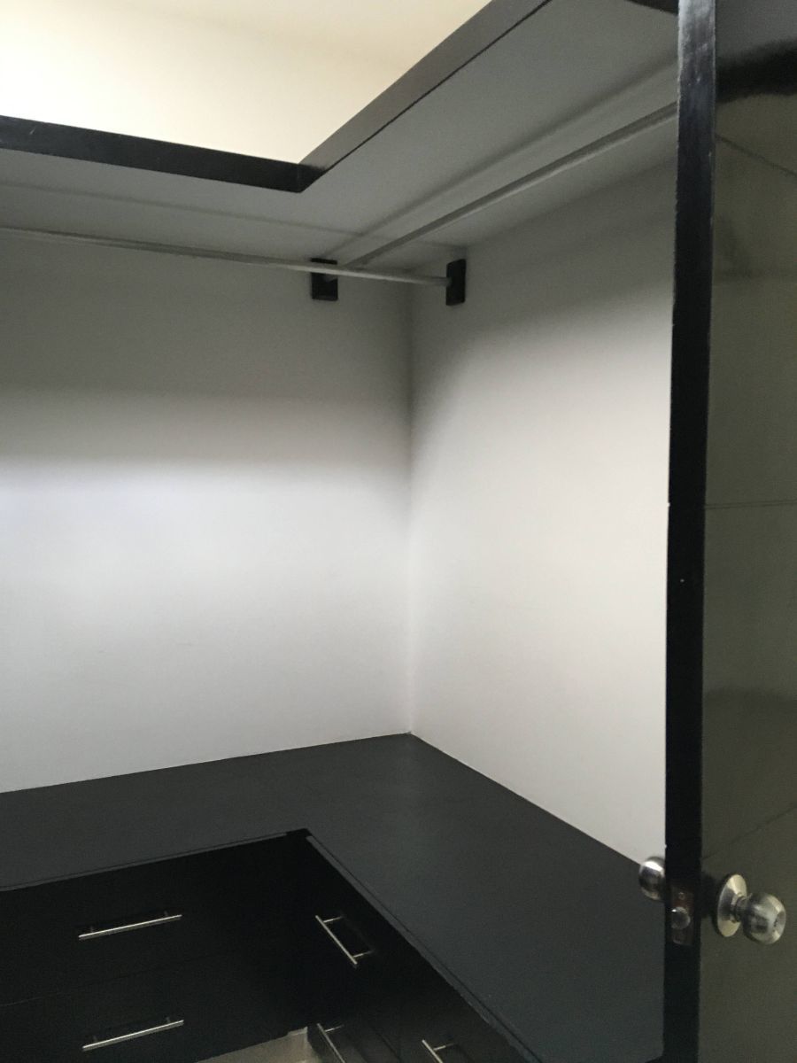 15 de 24: Vestidor 1