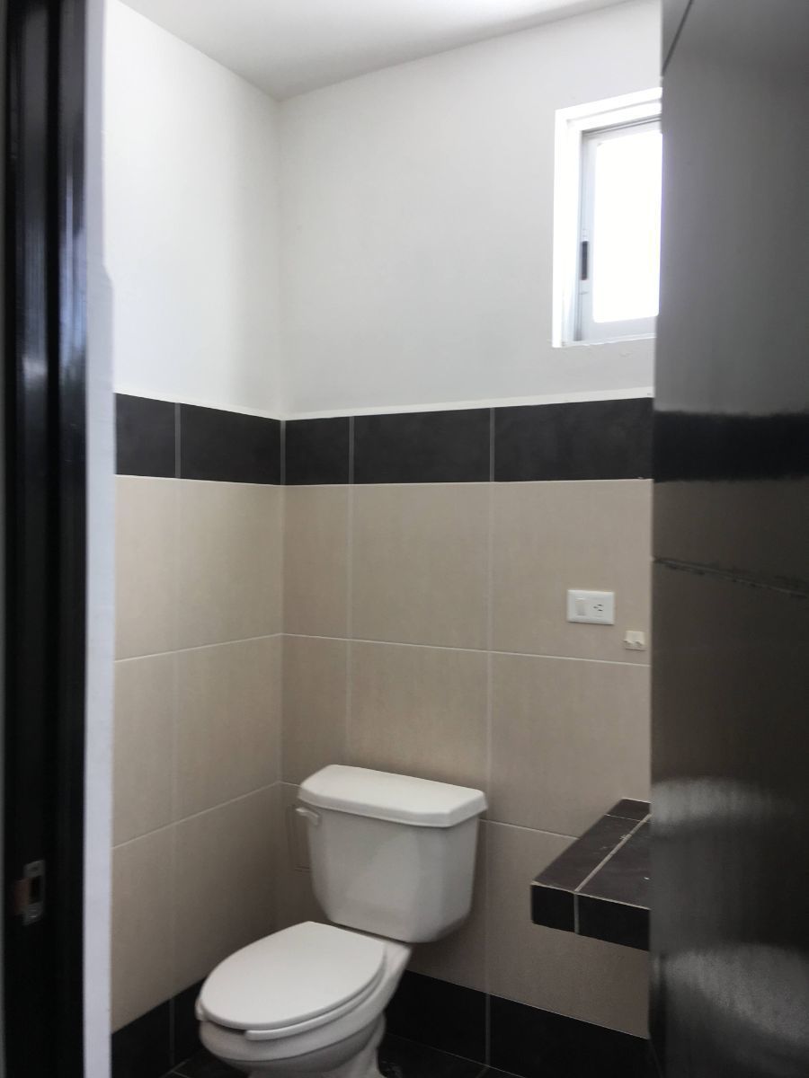 20 de 24: Baño 3