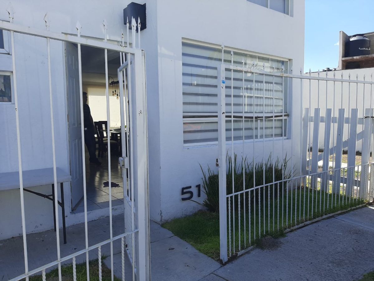 1 de 8: Entrada