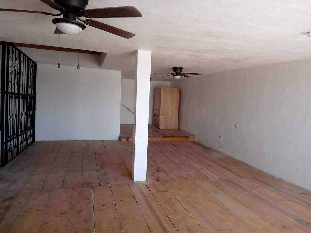 9 de 14: Salón en tercer piso
