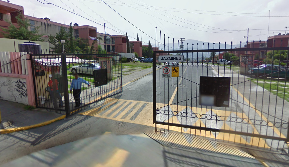 1 de 4: PRIVADA JAZMINES