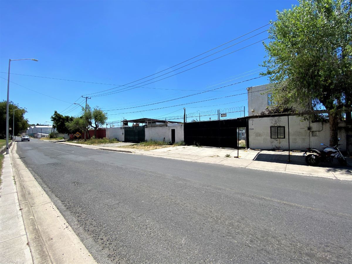 Bodega en Renta con magnifica ubicación