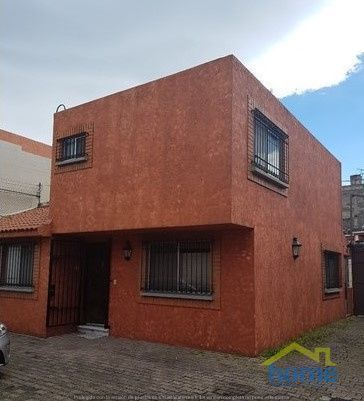 Se Vende Casa en Condominio Horizontal en El Rosal, Magdalena Contrer