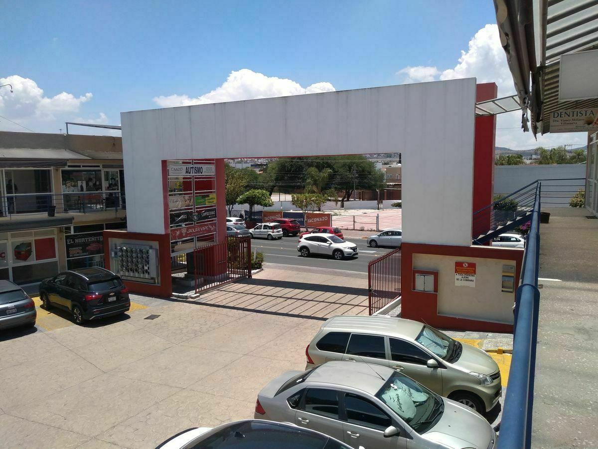 3 de 6