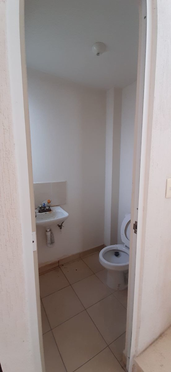 13 de 16: Baño