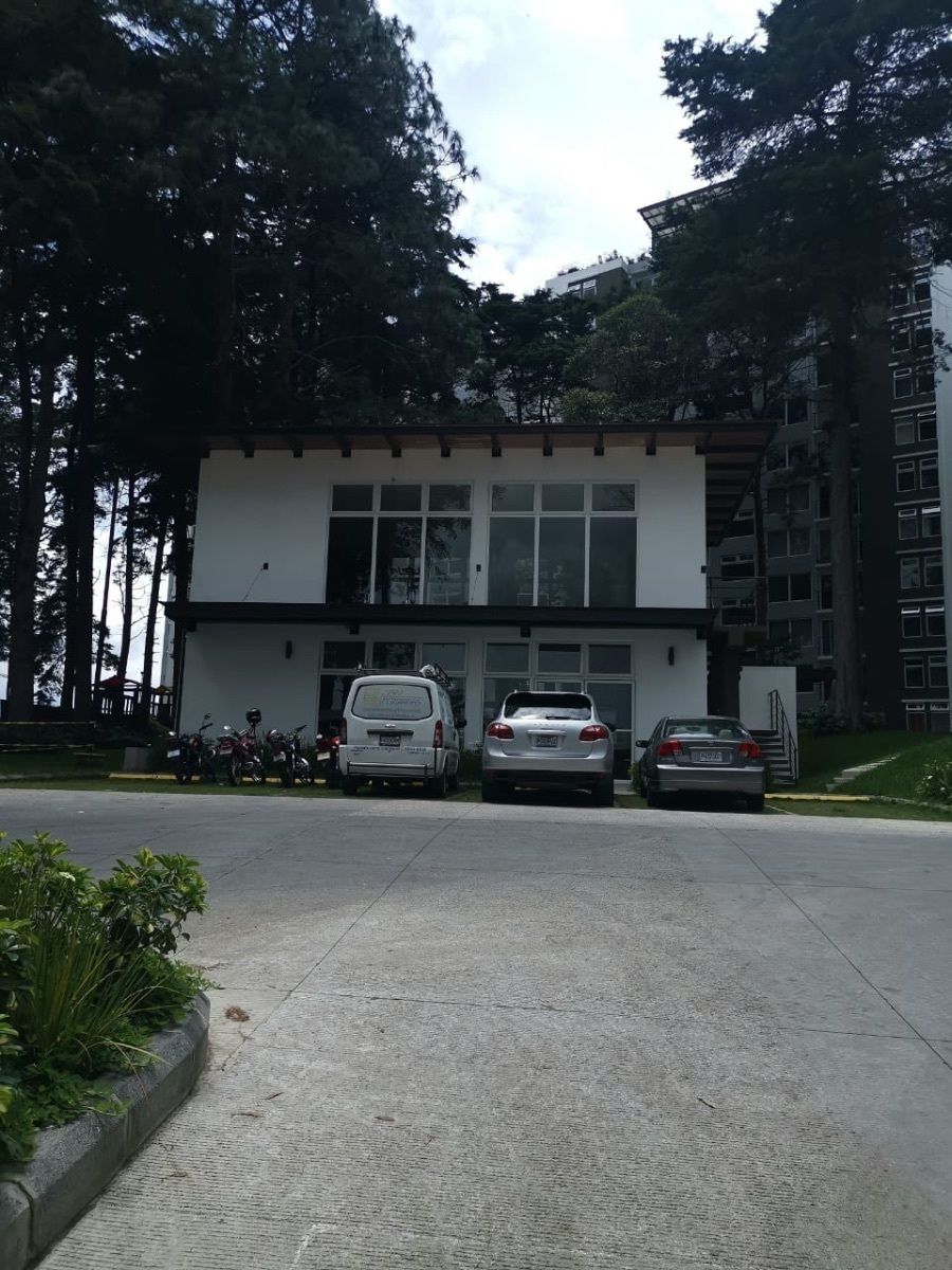 4 de 38