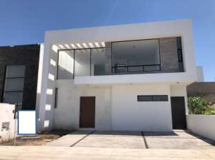 VENTA CASAS, LOMAS DE JURIQUILLA. $ MDP