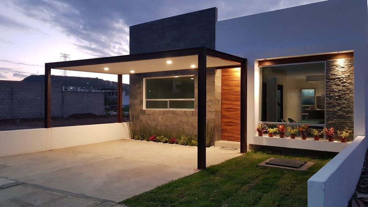 En Cañadas del Arroyo Hermosa Casa, UNA PLANTA, 2 Recamaras, DOBLE ALTURA