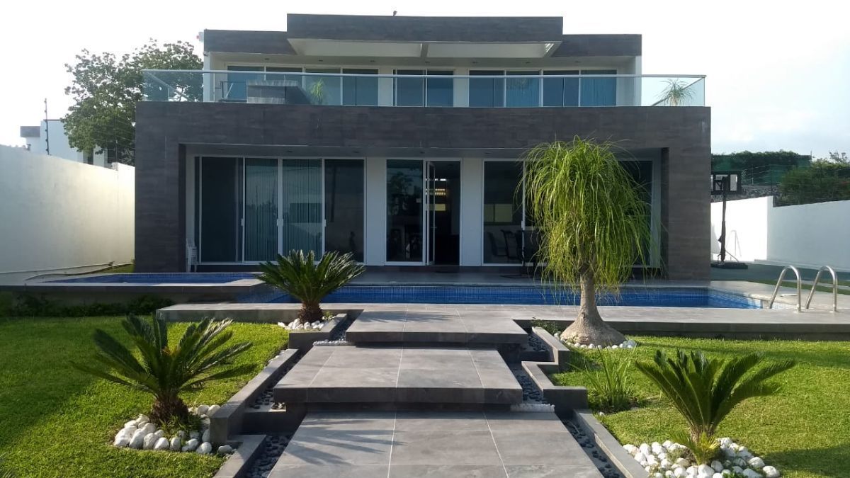 VENDO CASA EN FRACC REAL DE OAXTEPEC MORELOS