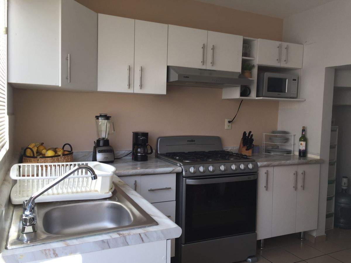 4 de 12: Casa en Venta Valle Real, frente Plaza Candiles Queretaro