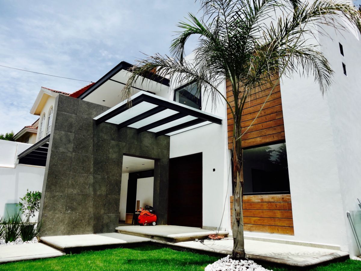 Casa en venta en Santa Silvia Club de Golf San Carlos Metepec Estado de  México | EasyBroker