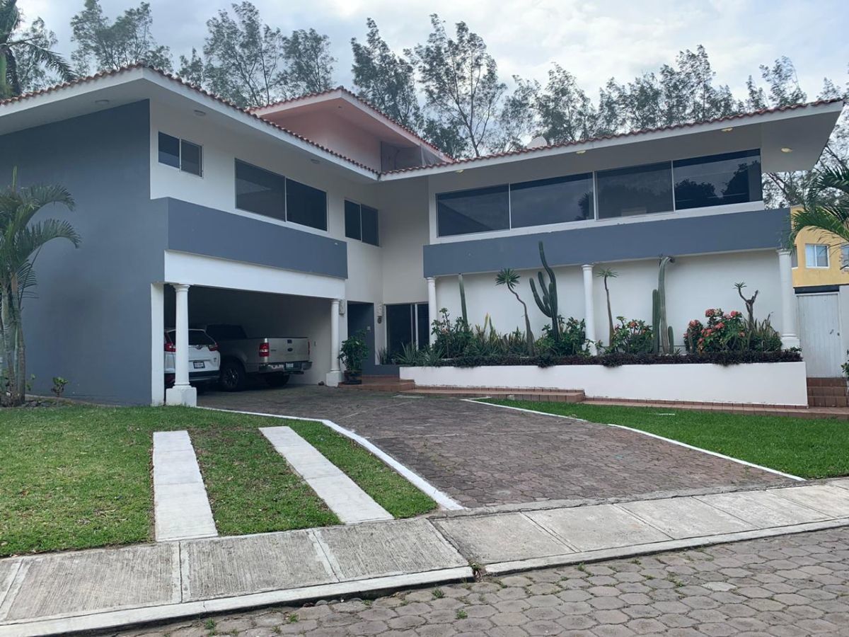 Casa en venta en el Club de Golf Villa Rica, Alvarado, Veracruz.