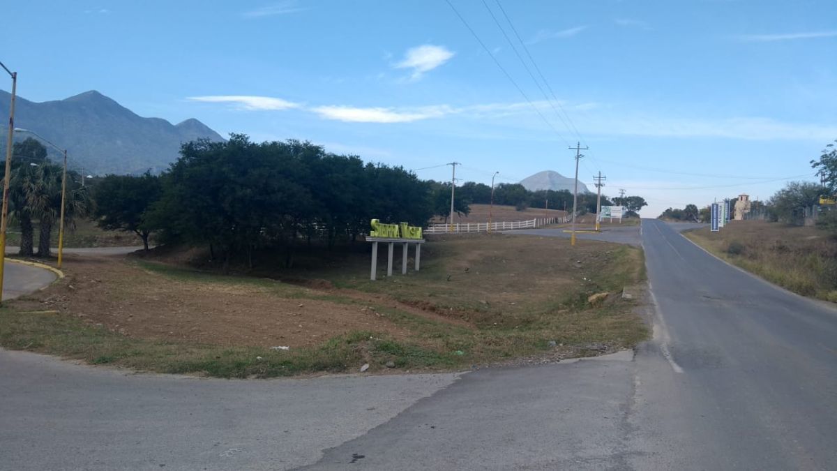 1 de 4: Entrada al Fraccionamiento