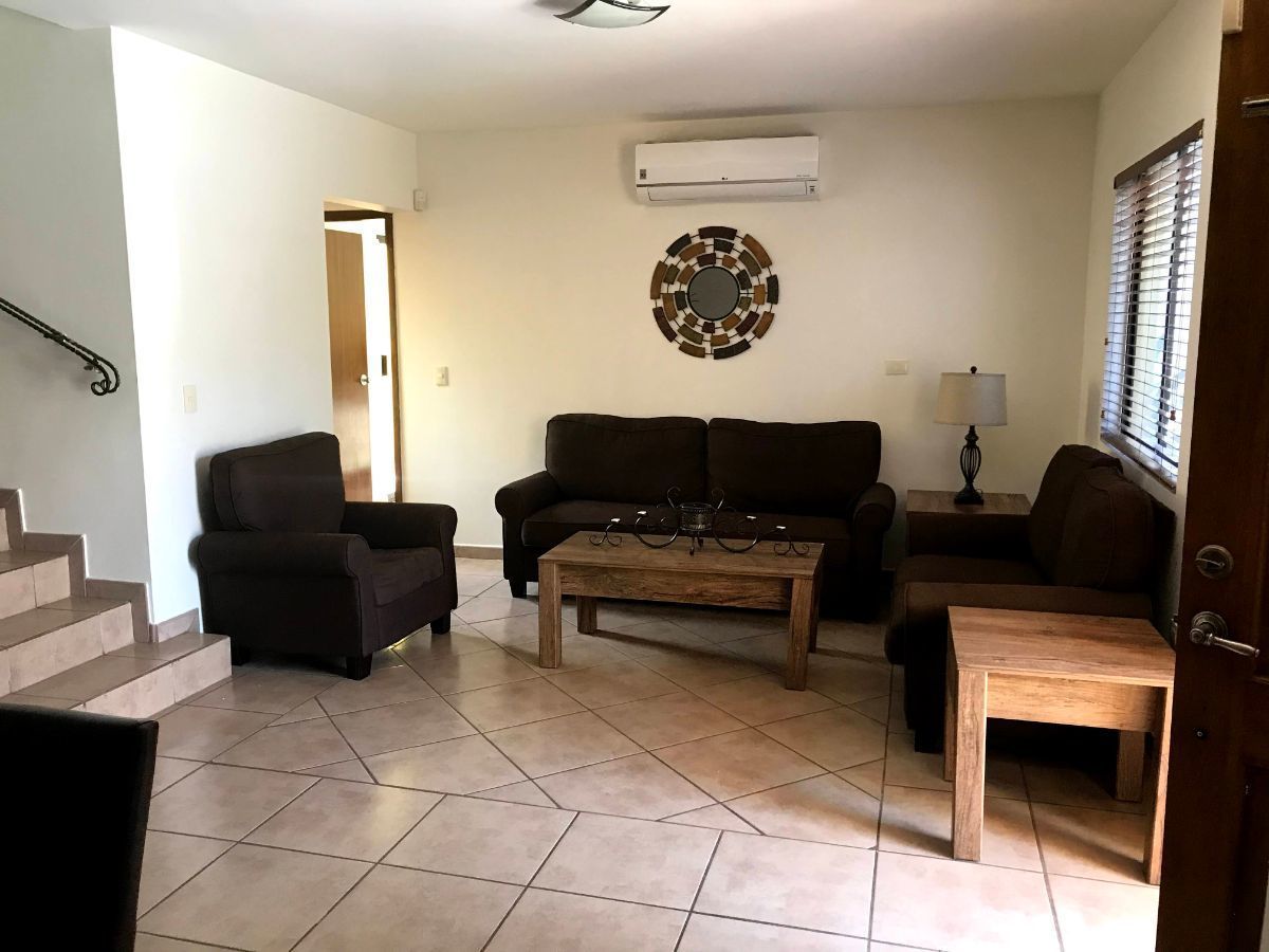 3 of 10: sala