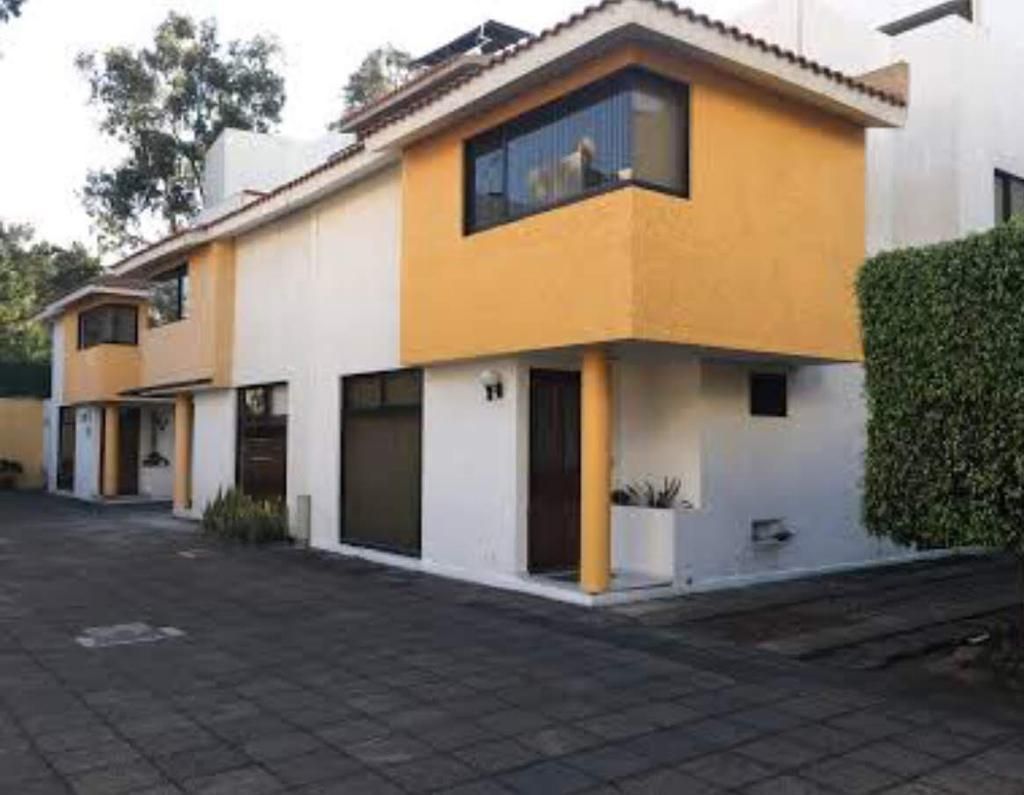 Renta de casa en condominio Arenal Tlalpan