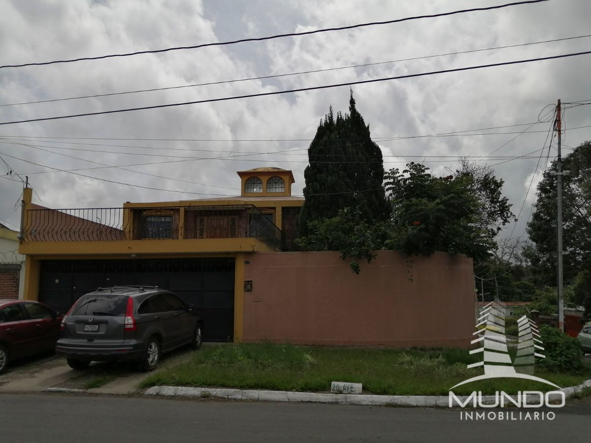 3 de 13: Frente de la Vivienda