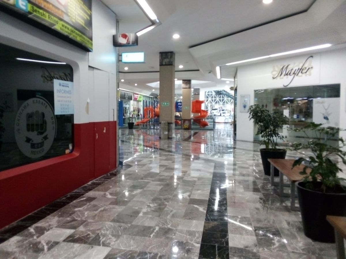 Local en centro comercial en Interlomas, Huixquilucan, foto 16 de 18