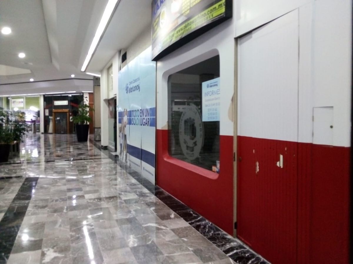 Local en centro comercial en Interlomas, Huixquilucan, foto 17 de 18