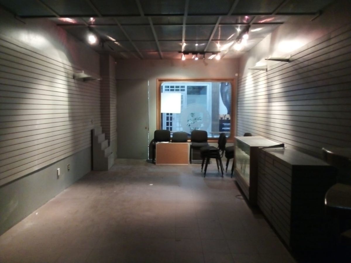 Local en centro comercial en Interlomas, Huixquilucan, foto 2 de 18