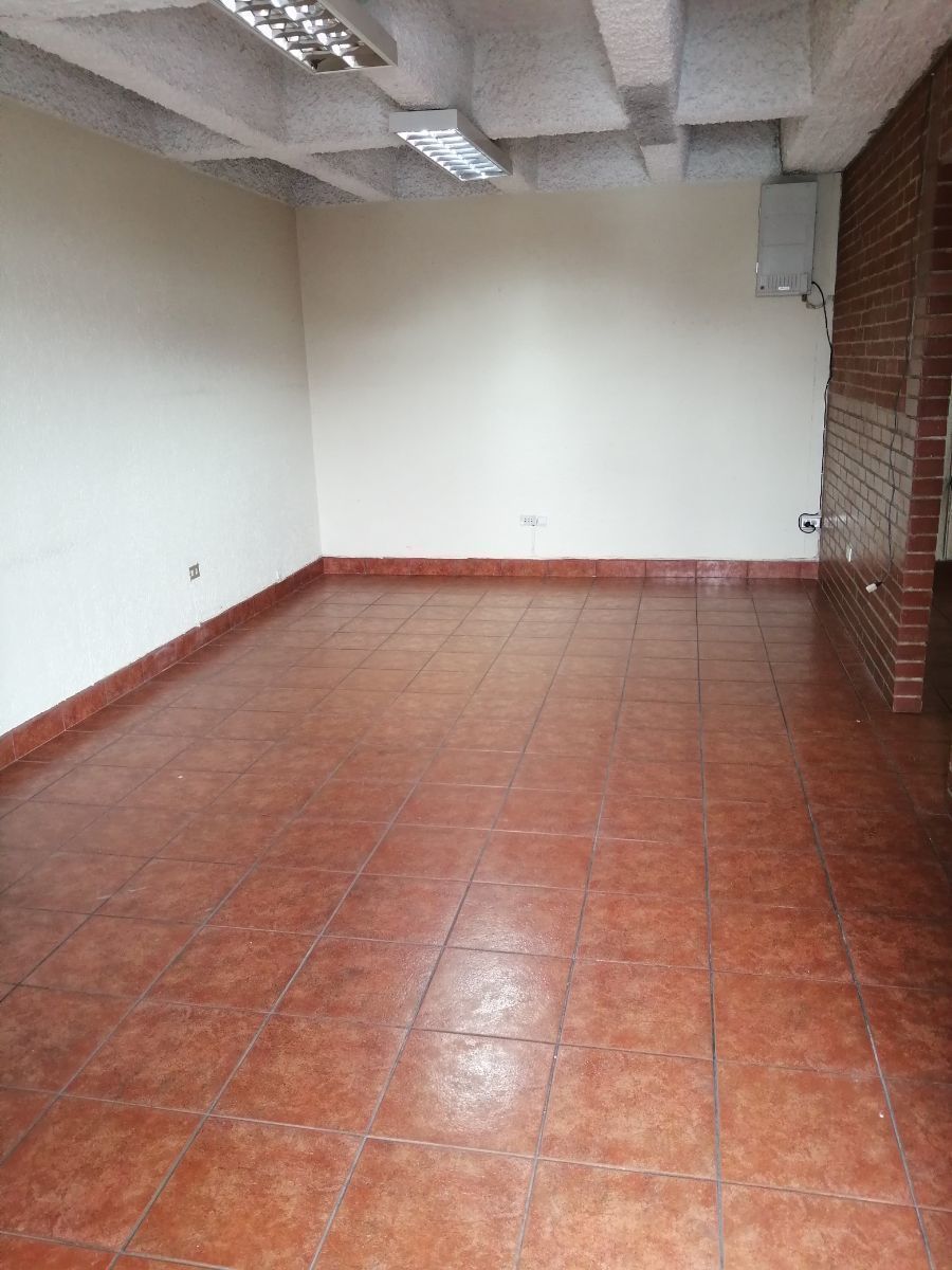 2 de 9: Oficina privada