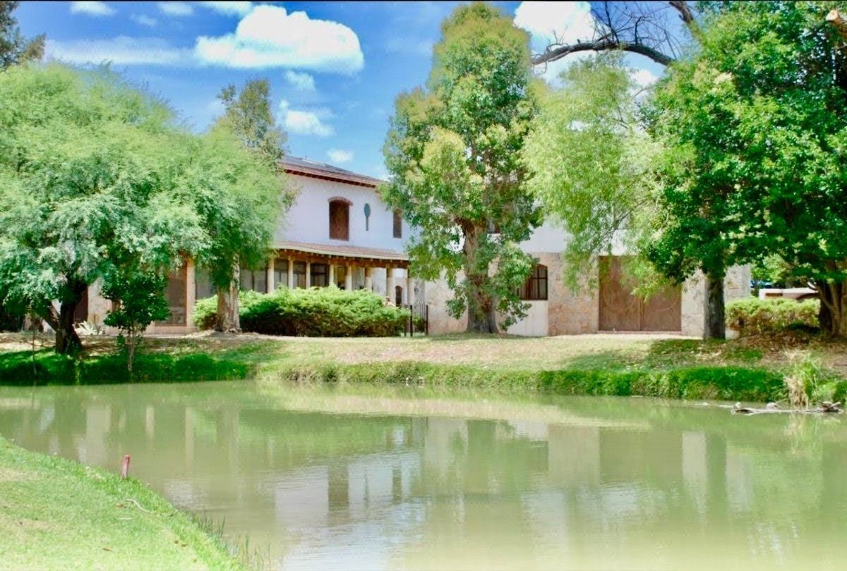 Casa en Venta en Golf, Club de Golf Tequisquian VBL538.