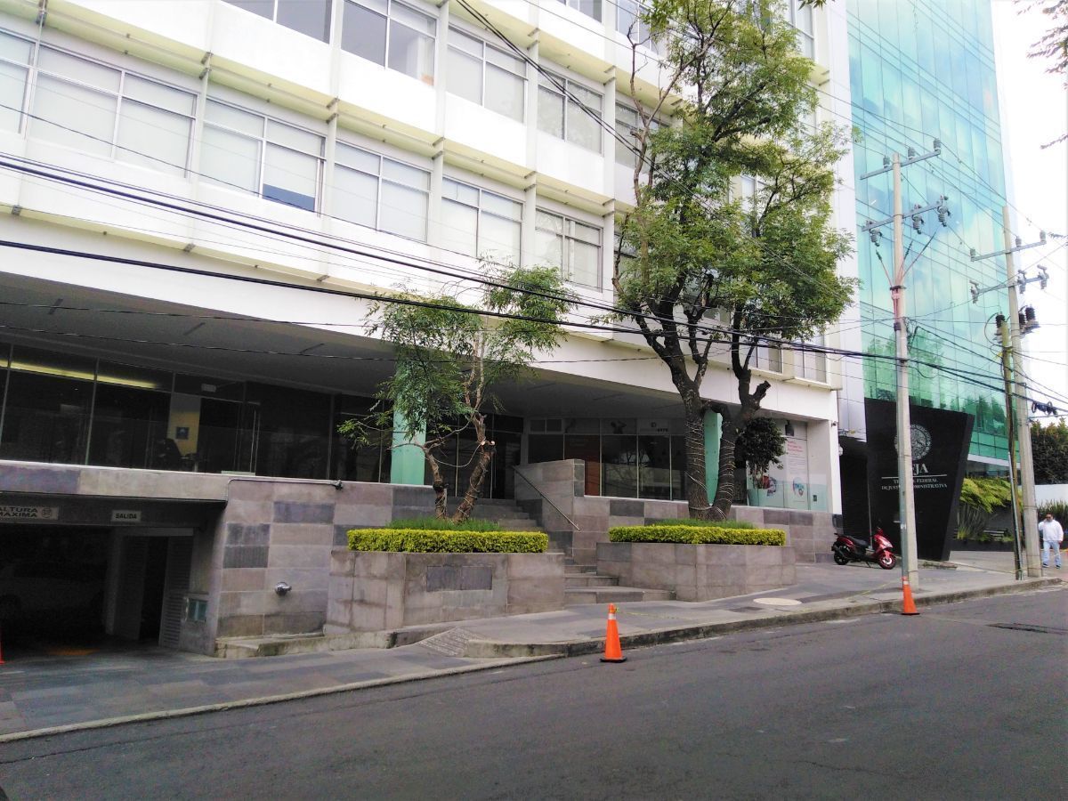 OFICINA EN VENTA Y RENTA, SAN JERÓNIMO, LUIS CABRERA, SEGUNDO PISO PERIFÉRICO.