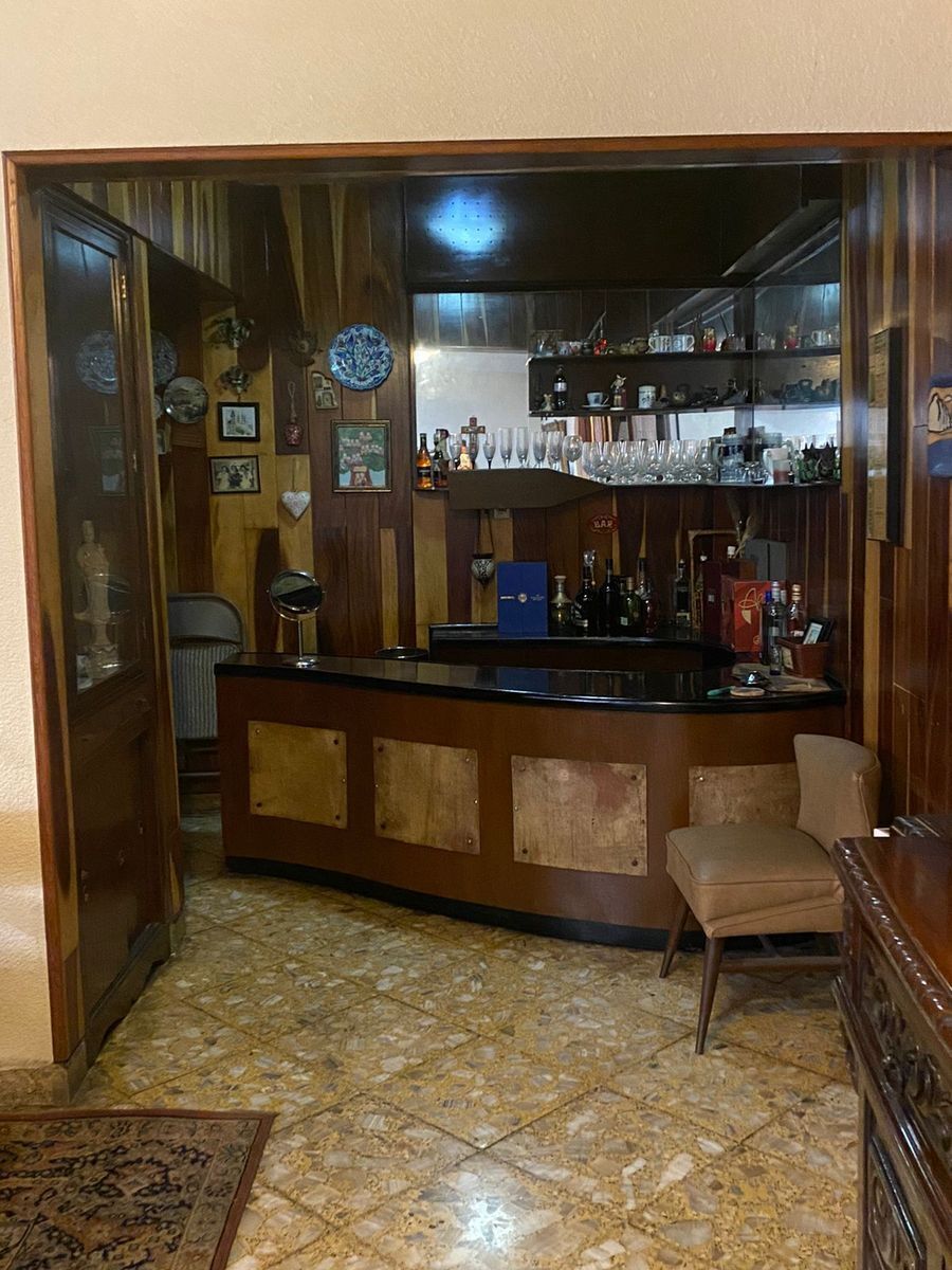 8 de 16