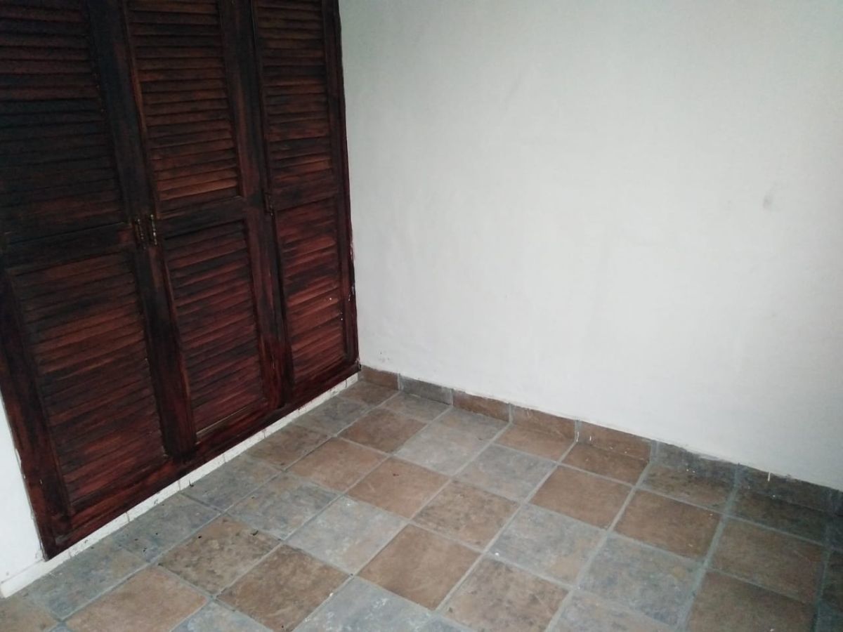 3 de 8
