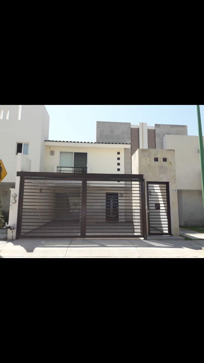 Casa En Alamedas De España Guanajuato, 0 M², $12,/Mes - Allproperty