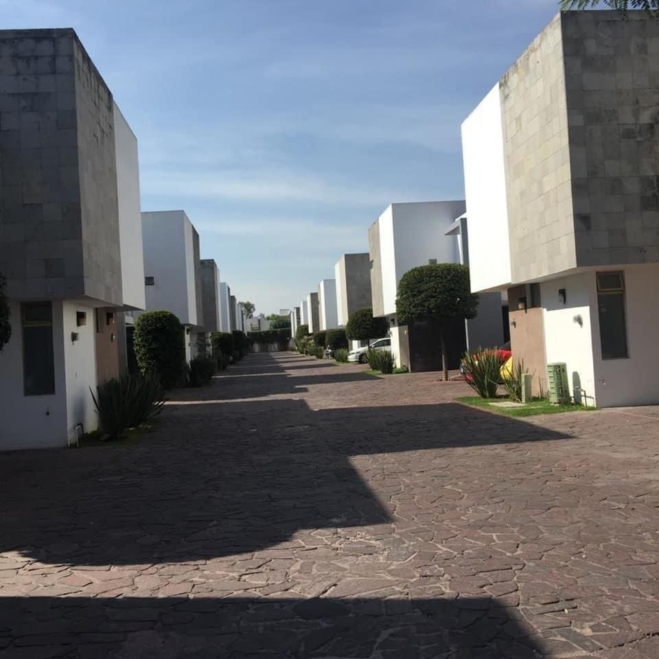 3 de 36