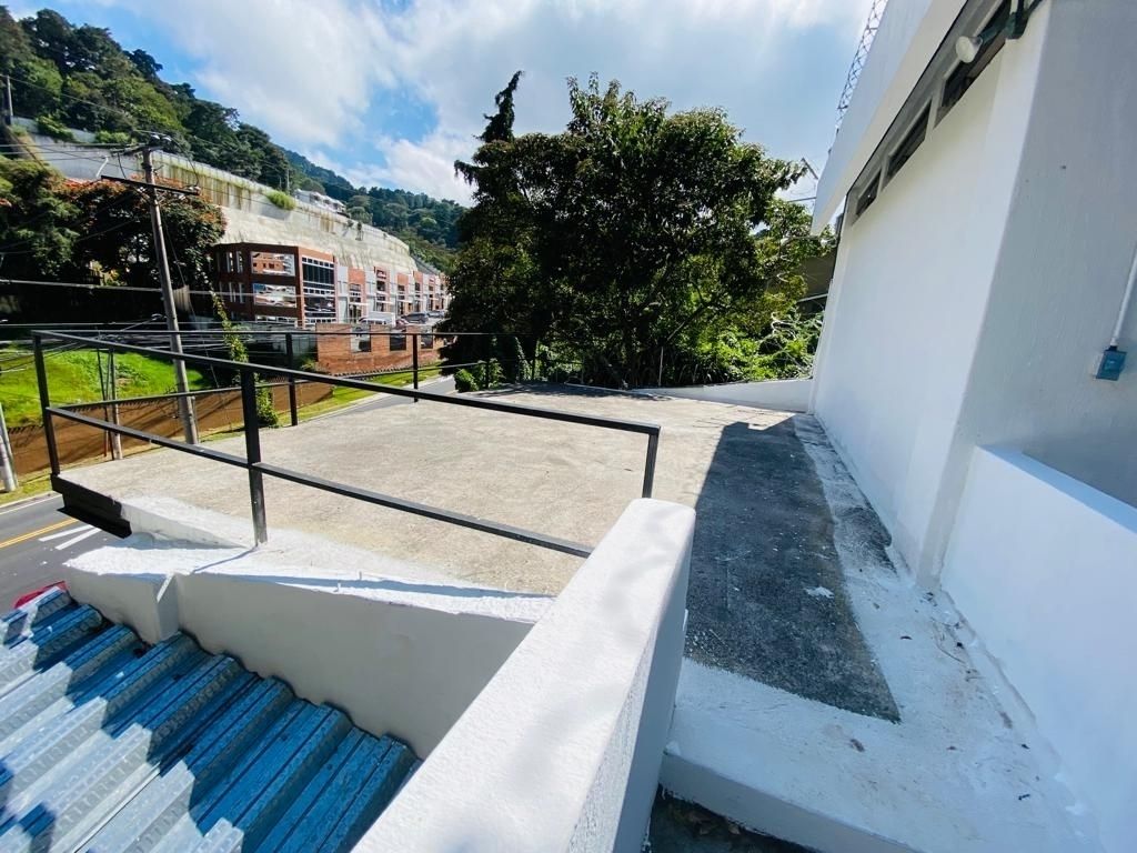 3 de 9