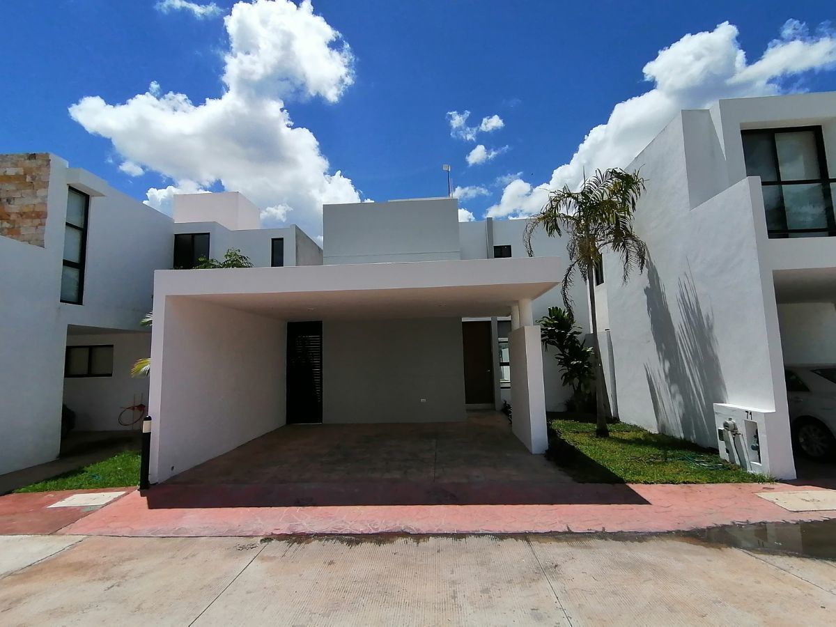 1 de 22: Fachada