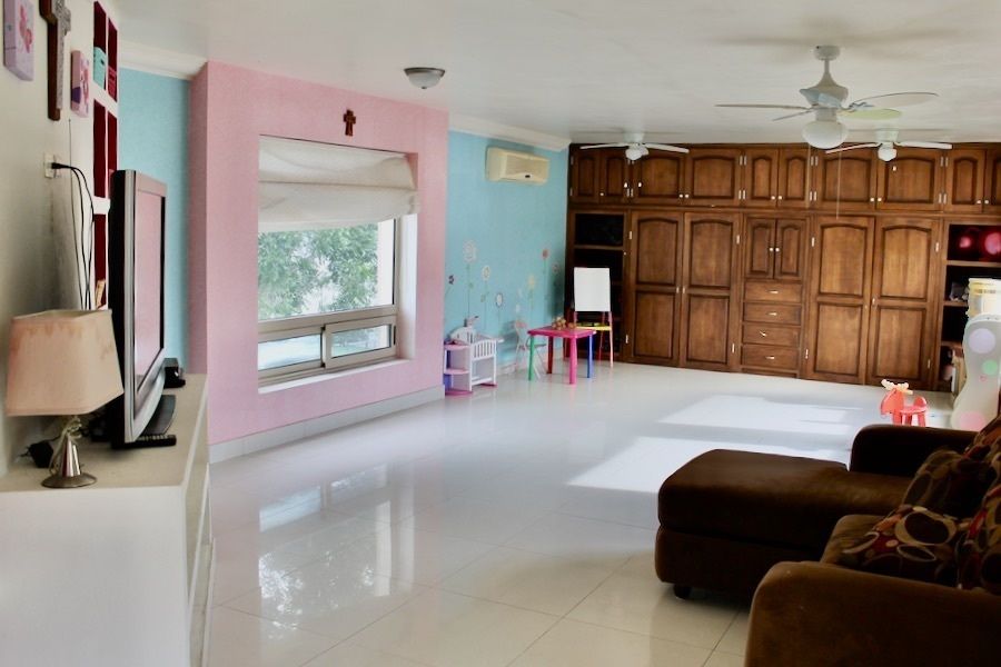 14 de 28: Sala de TV