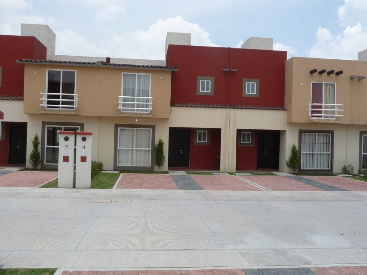 CASA EN RENTA EN TOLUCA, VILLAS TOSCANA, foto 1 de 12