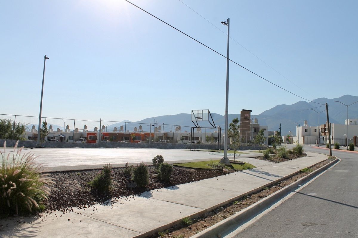 10 of 12: Fraccionamiento