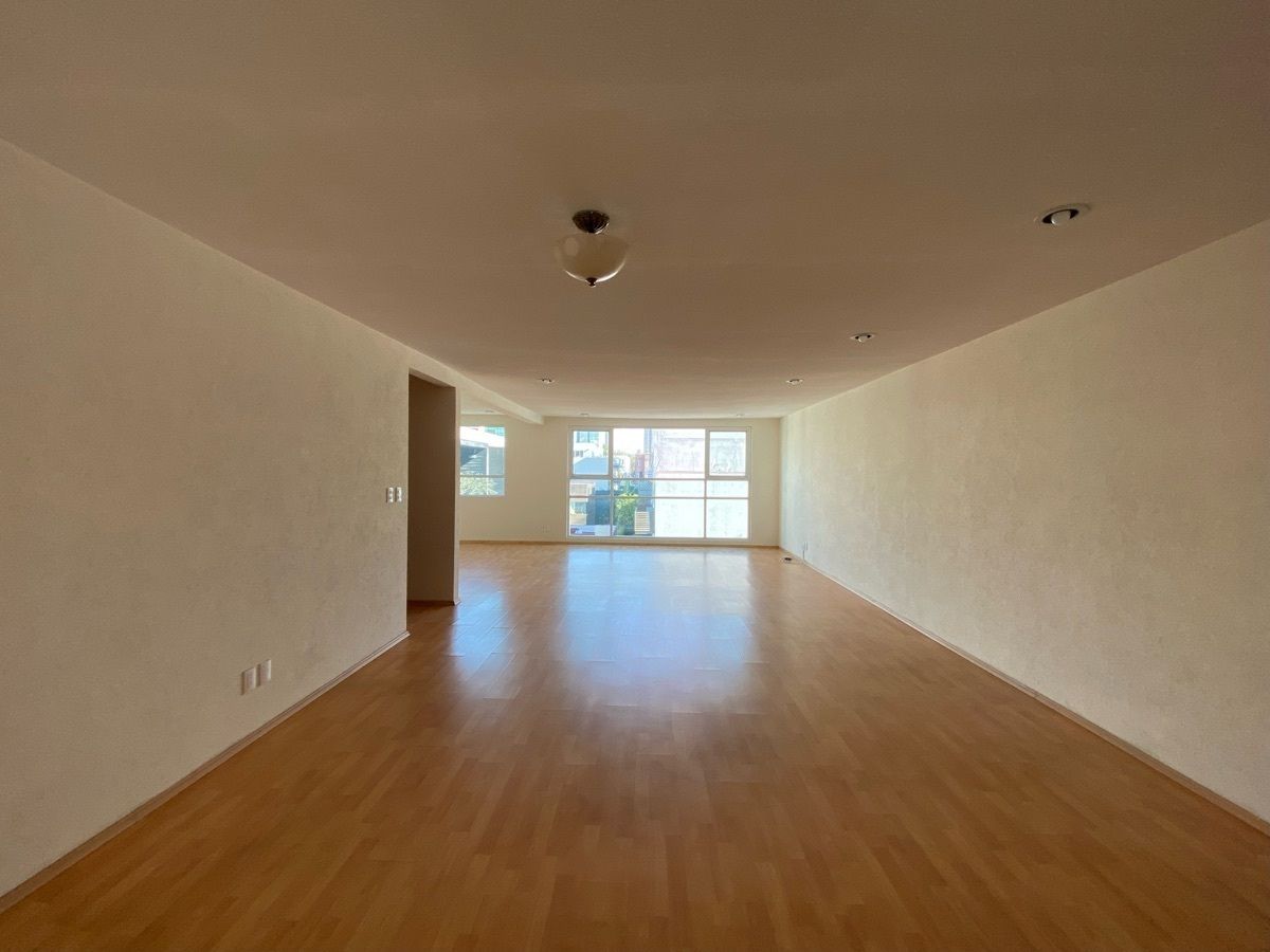 2 de 17: SALA COMEDOR