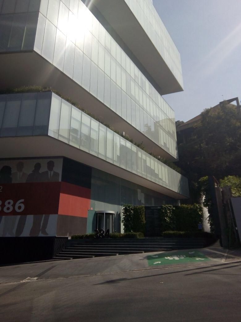 RENTA O VENTA CORPORATIVO TAMARINDOS