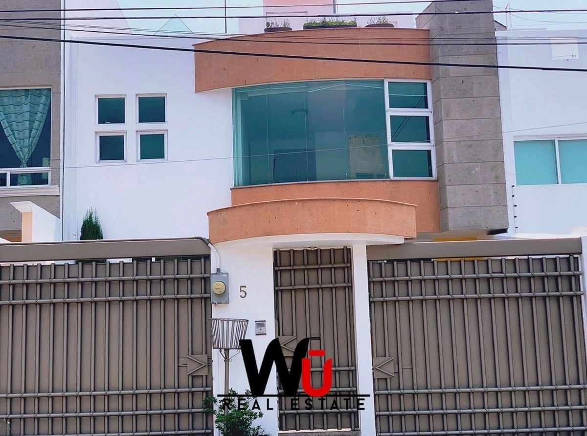 2 de 15: Fachada exterior 