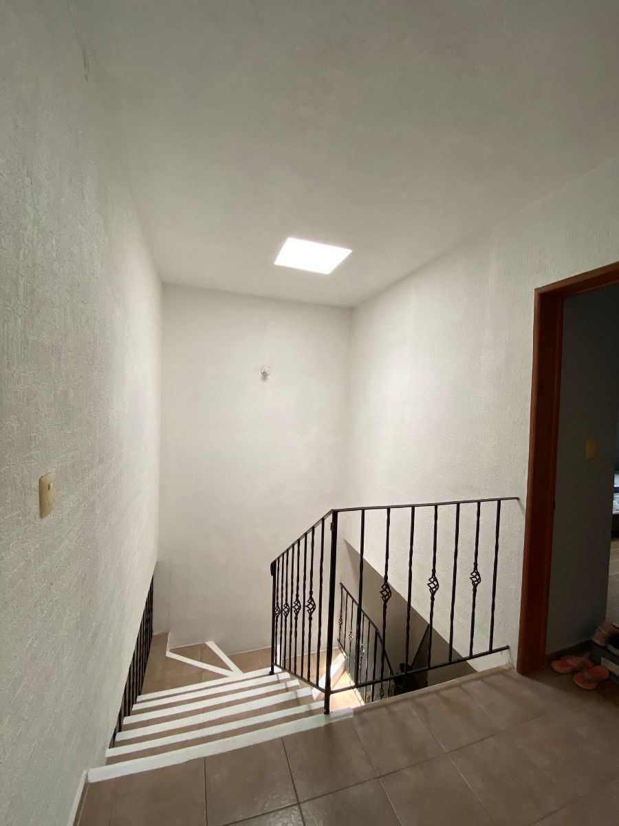9 de 27