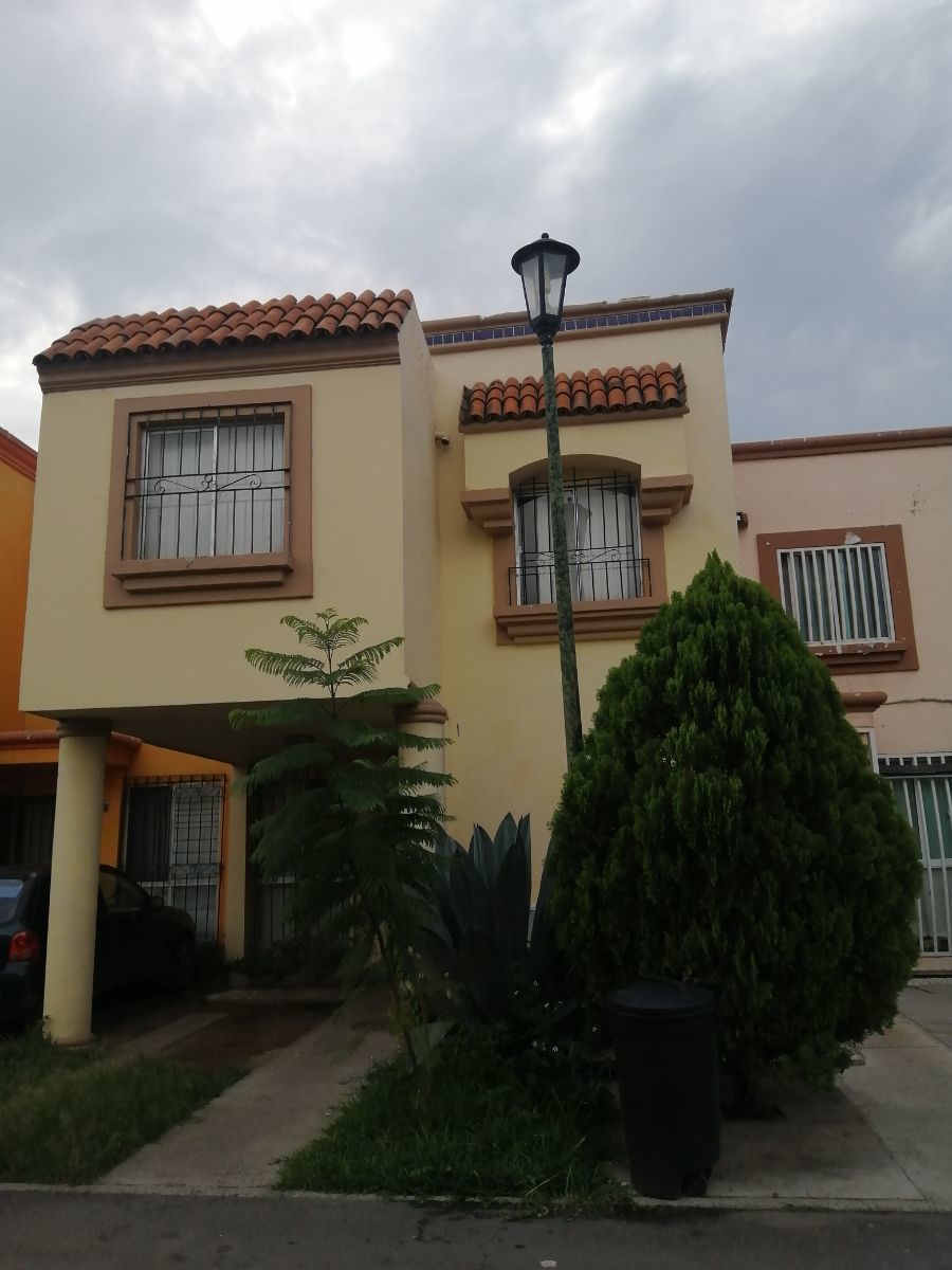 1 de 11: Fachada