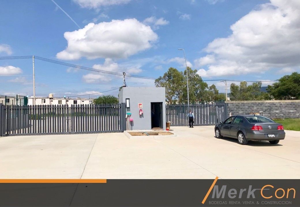 4 de 9: CASETA DE VIGILANCIA