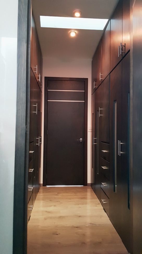 12 de 25: Walking Closet