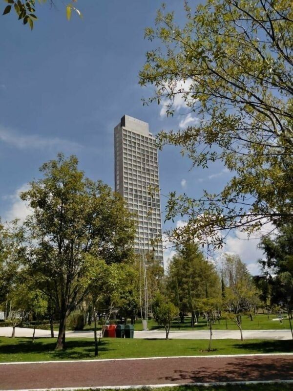 1 de 21: MODERNO DISEÑO