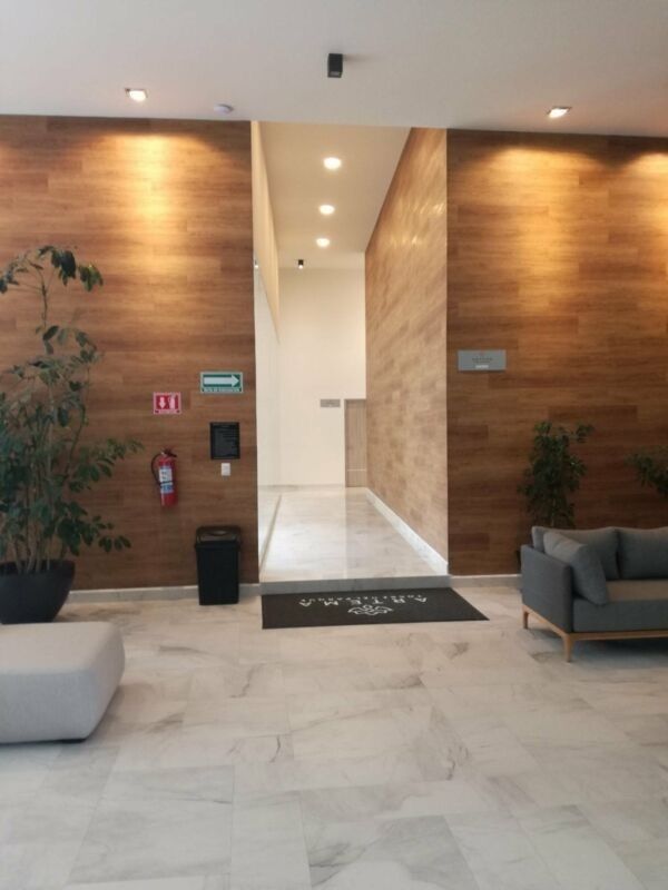 10 de 21: ACCESOS CONTROLADOS