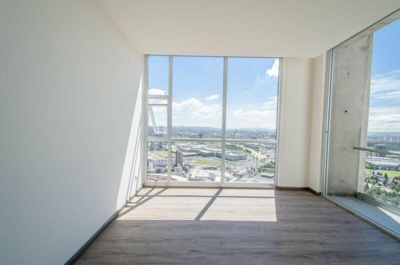 18 de 21: FAMILY ROOM